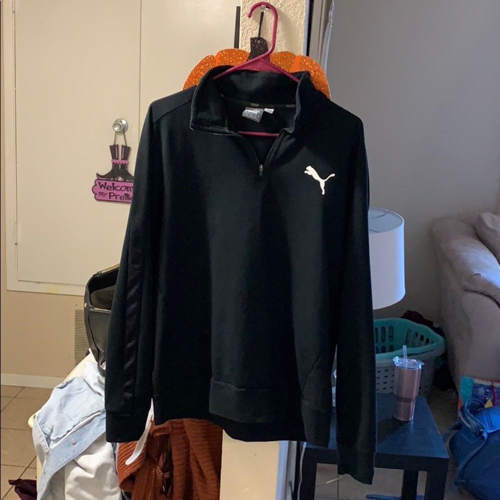 Men’s Puma pullover sweater